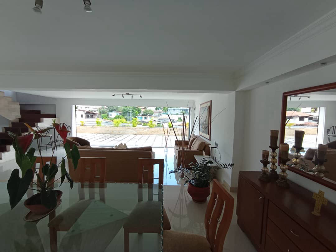 Будинок, 4047 м², 408 000$ — FAKTOR